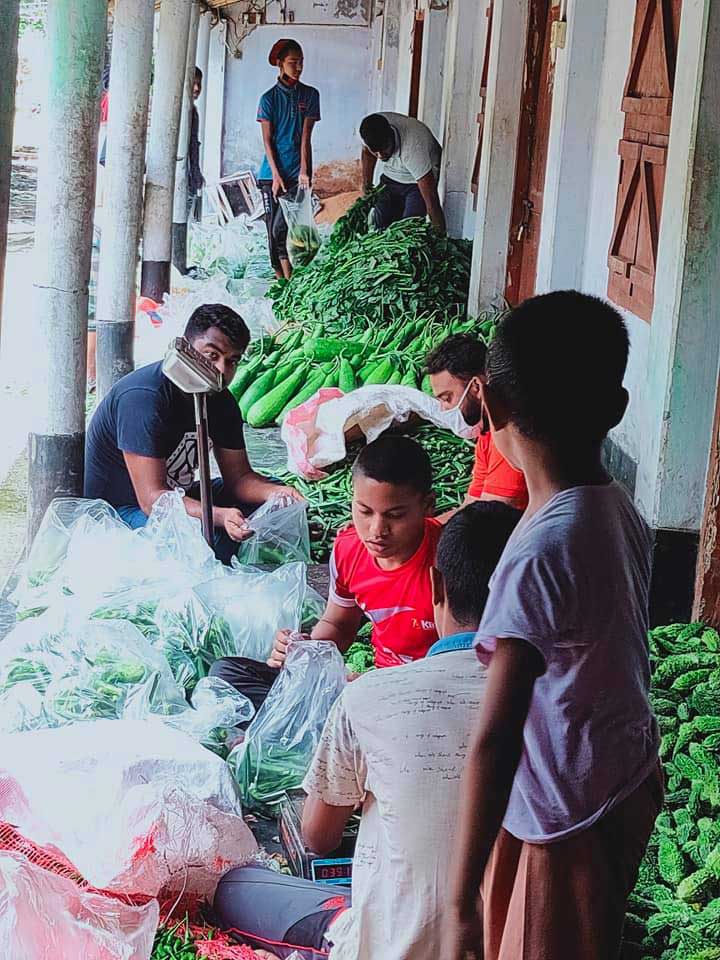 জাগো বাহে কোনঠে সবায় 